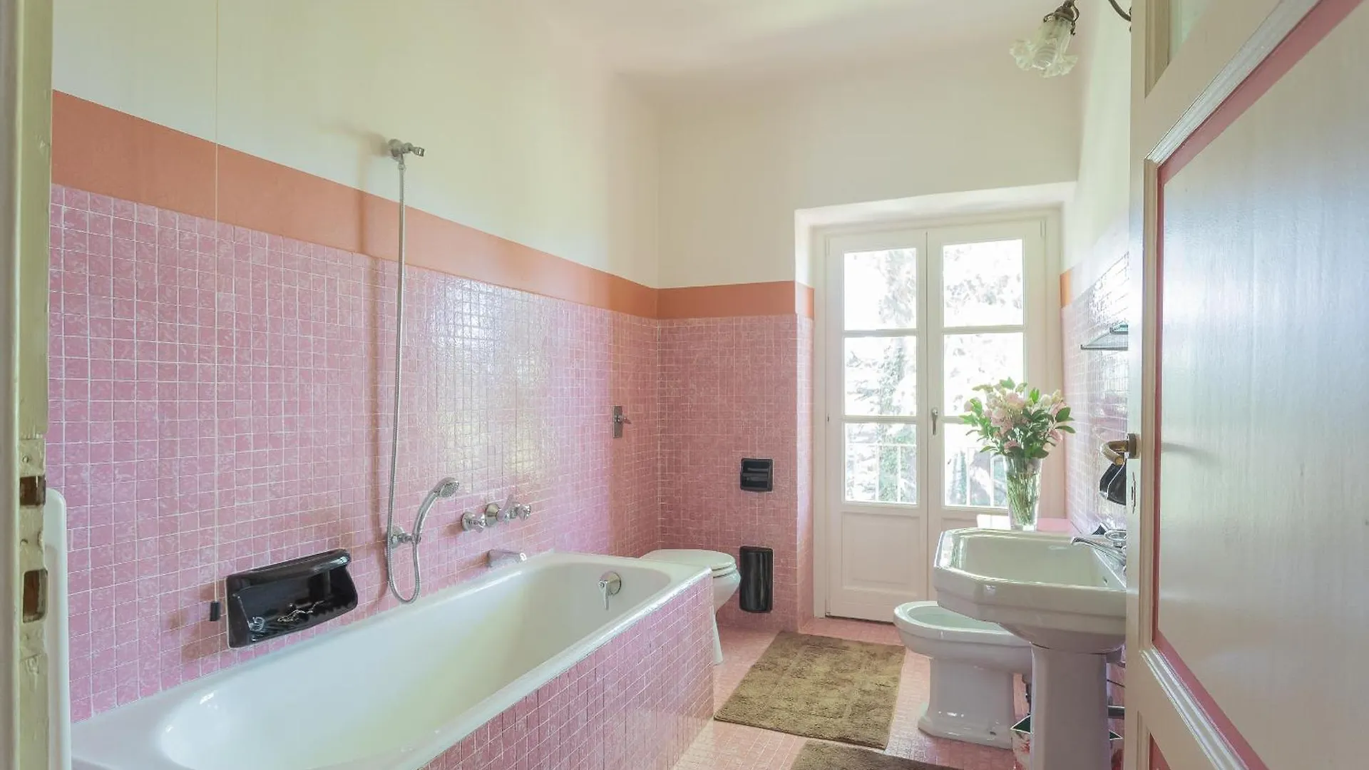 Villa Ca' Moneta Albavilla By Rent All Como Italy